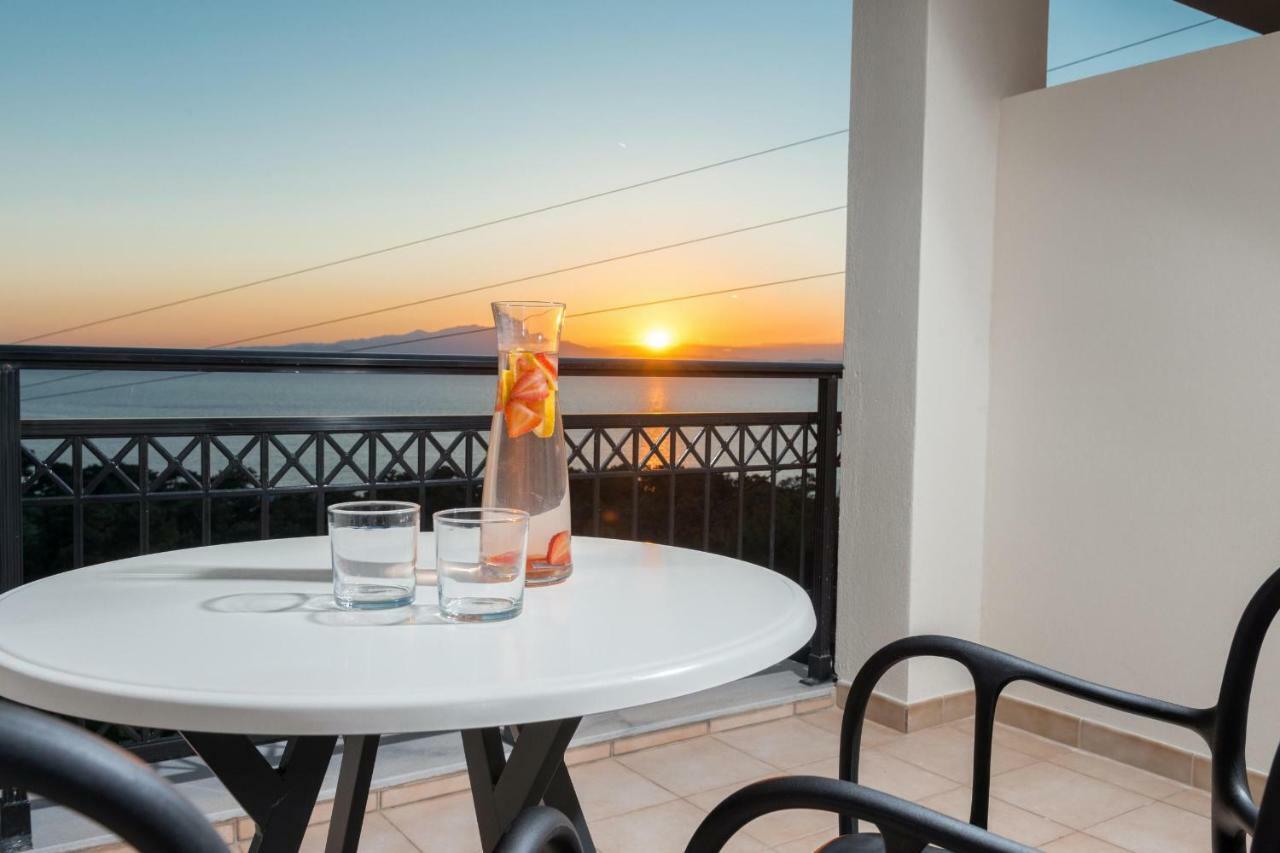 Hotel Villa Natassa Skala Rachoni  ภายนอก รูปภาพ